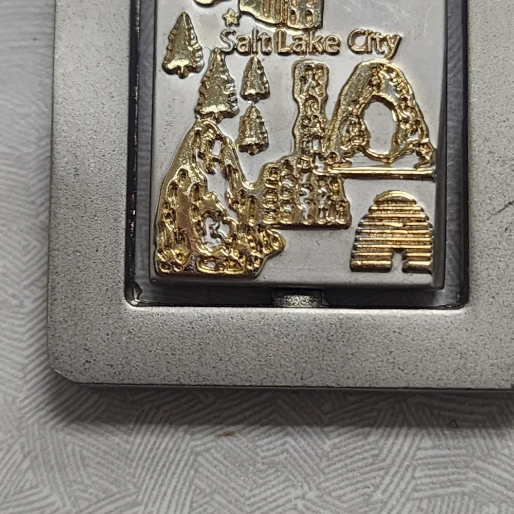 Vintage Salt Lake City Utah UT Spinning Keychain Center Collectible Silver Gold